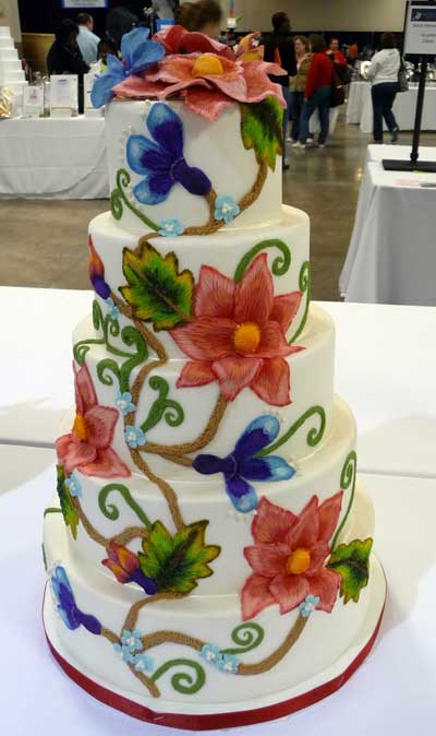 Crewel Embroidery Cake!