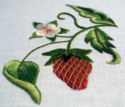 Embroidered Strawberry with Gilt Sylke Twist