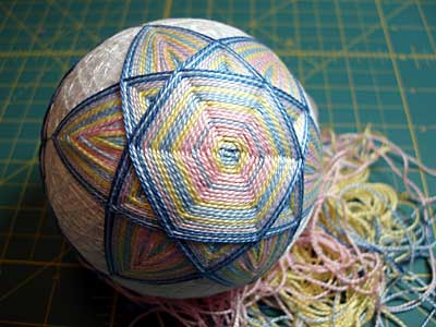 Free Temari Balls Instructions