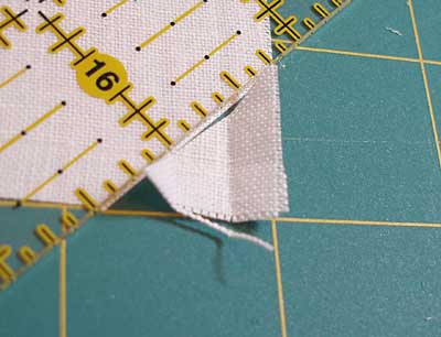 How to Mitre Corners on a Piece of Linen