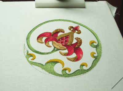 Goldwork Pomegranate Project: Finishing the Silk Embroider and the Chip Work on the Stem