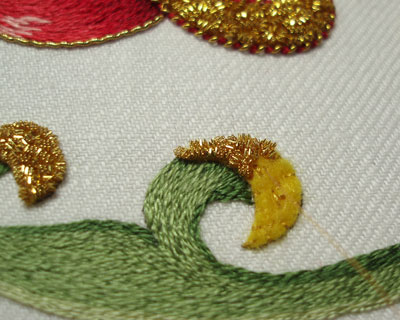 Goldwork Pomegranate Project: Finishing the Silk Embroider and the Chip Work on the Stem
