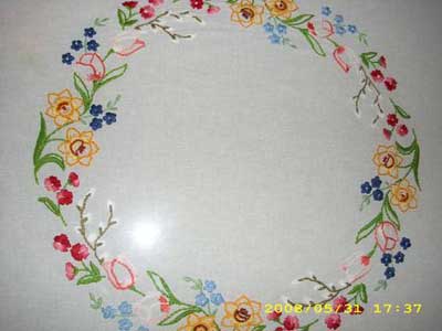 Hand Embroidered Table Cloth: Flowers