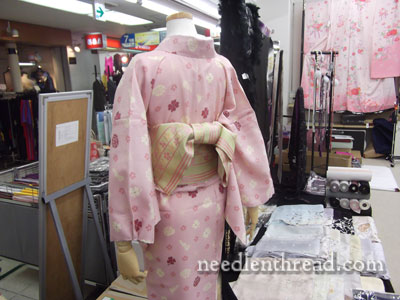 Shopping for Silk Fabric in Japan