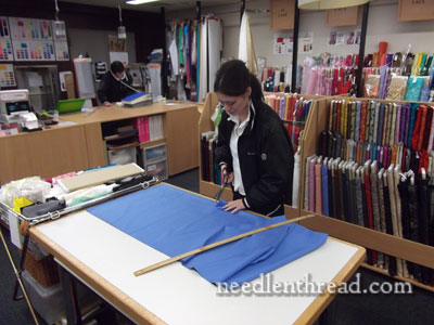 Shopping for Silk Fabric in Japan