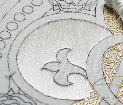 Laying Flat Silk Threads in Hand Embroidery