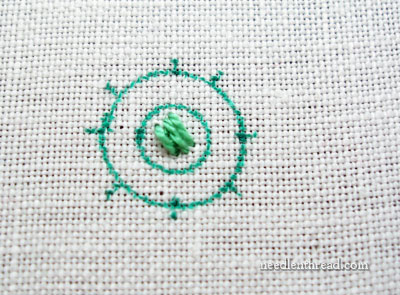 Raised Spider Daisy Hand Embroidery Stitch