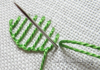 Buttonhole Chain Stitch Waves