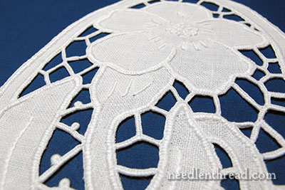 Richelieu / Cutwork Embroidery