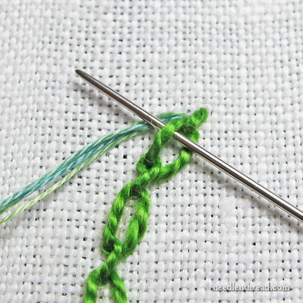 Buttonholed Cable Chain Stitch with Knots