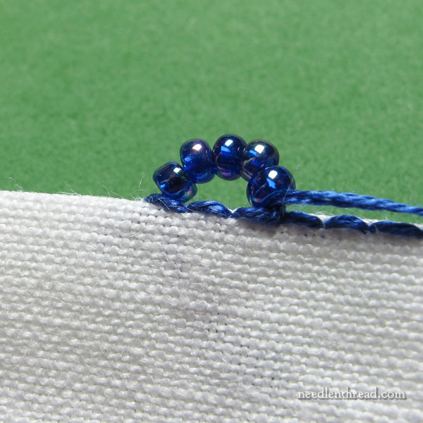Stitch Tutorial for Scalloped Beaded Buttonhole Edging, version 1
