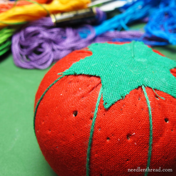 CHARMING Vintage Large Tomato Pin Cushion and Strawberry Emery