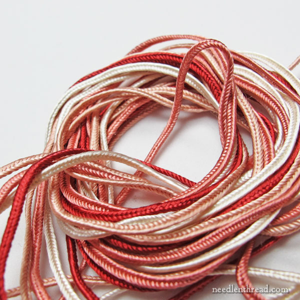 Soie Tressage - Soutache silk braids in reds & pinks