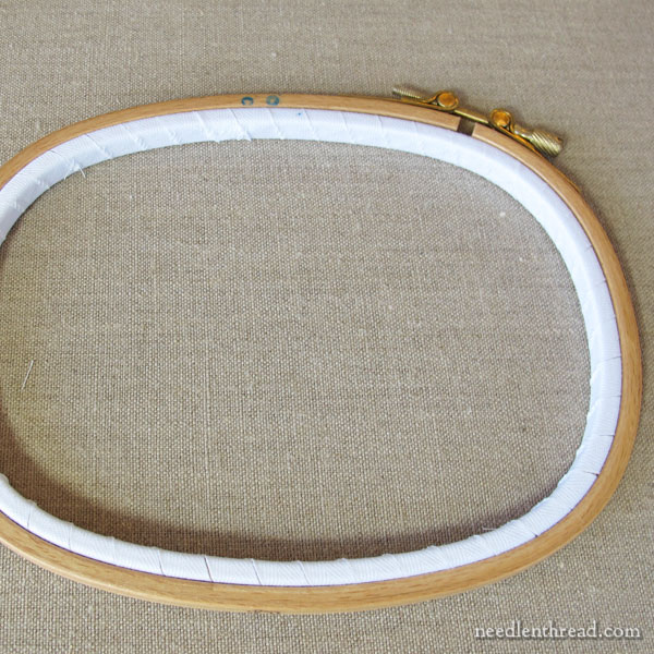 Large Oval embroidery hoop. 8 x 12 inch embroidery hoop. Oval enbroidery  hoop. Wooden embroidery hoop.