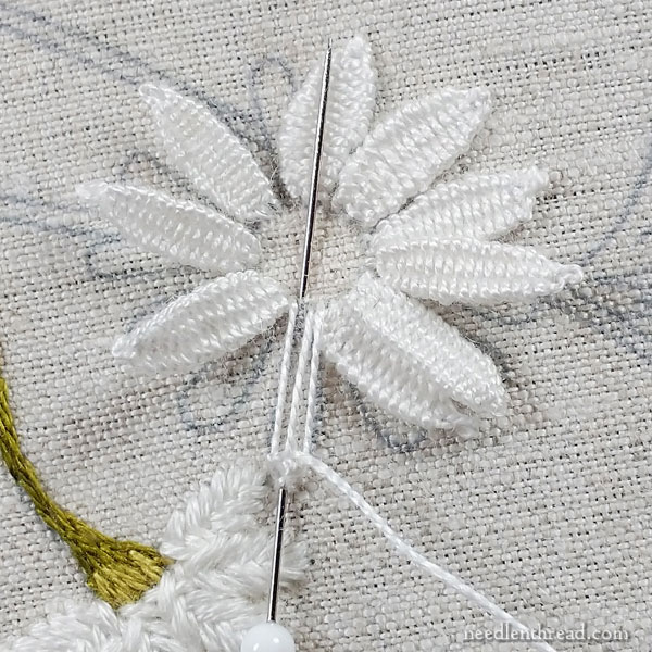 How to embroider daisies, part 3: stems, leaves, and more