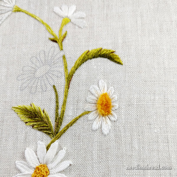 How to embroider daisies: long & short stitch with turkey work