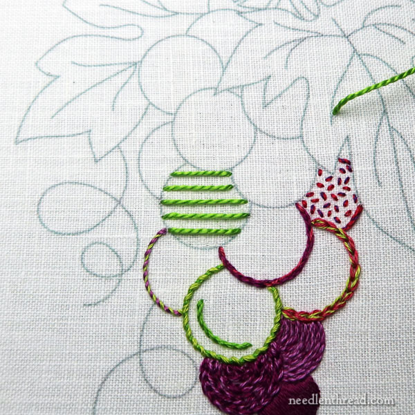 Embroidered Grapes tutorial: fillings and outlines