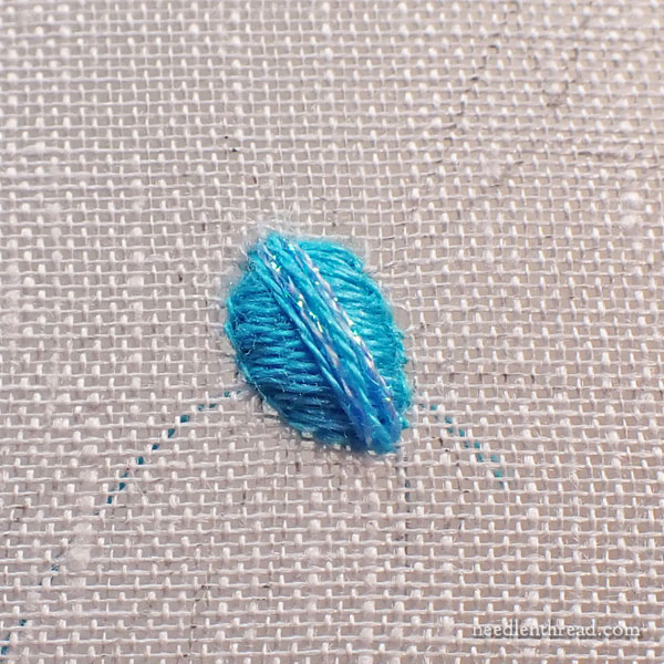 how to embroider dragonfly body