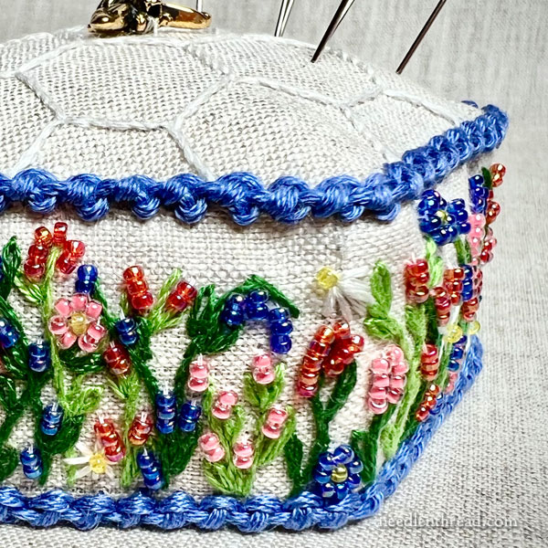 https://www.needlenthread.com/wp-content/uploads/2022/01/stitch-snippet-pincushion-01.jpg