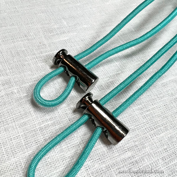 lacing a slate frame for embroidery