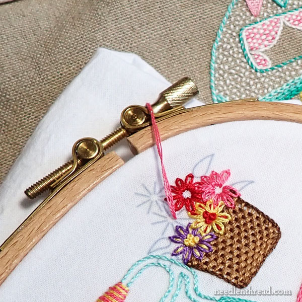 Tutorial How to frame your embroidery work in a hoop