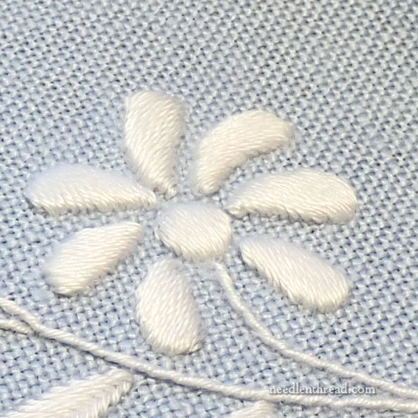 Sweet Marguerite Stitch Snippet Satin Stitch