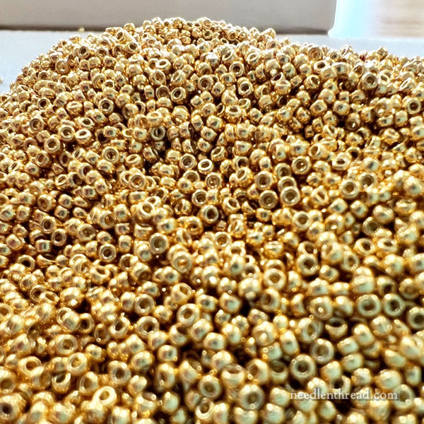 Gold seed beads discount