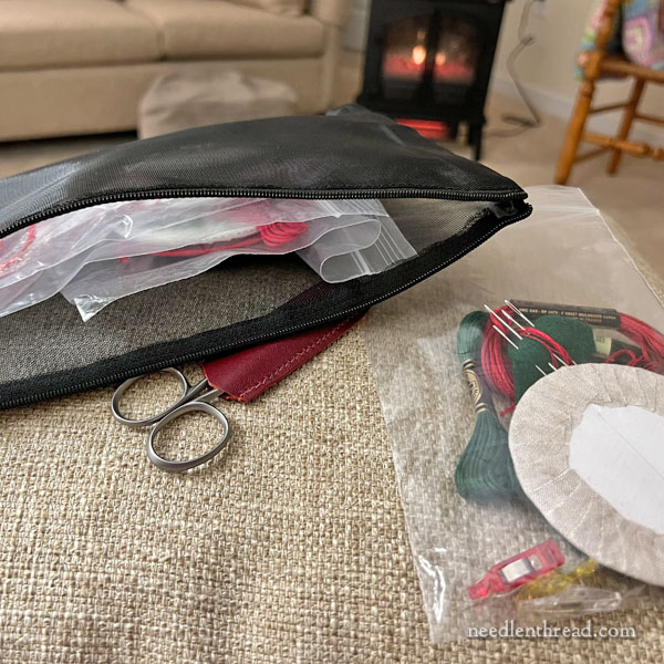 Twelve Wreaths for Christmas - portable projects