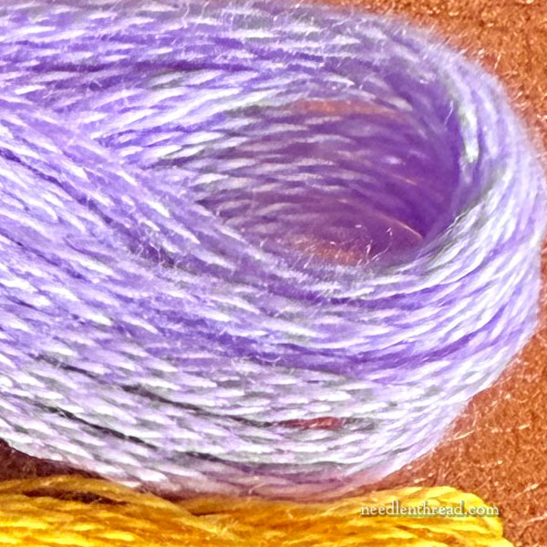 Fil à Broder DMC 6 Brins, Couleur Bleu Clair Violet - Lot De 12 écheveaux, 100% Coton, 8 M Par écheveau