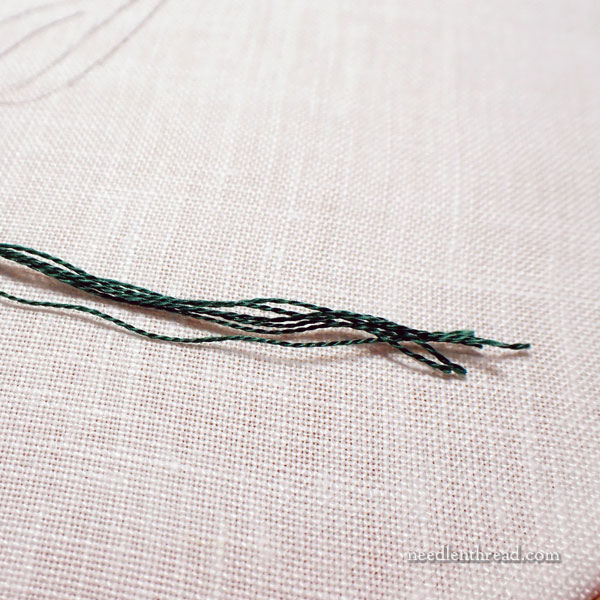 Spanish Knotted Feather Stitch Leaf Filling - Tutorial
