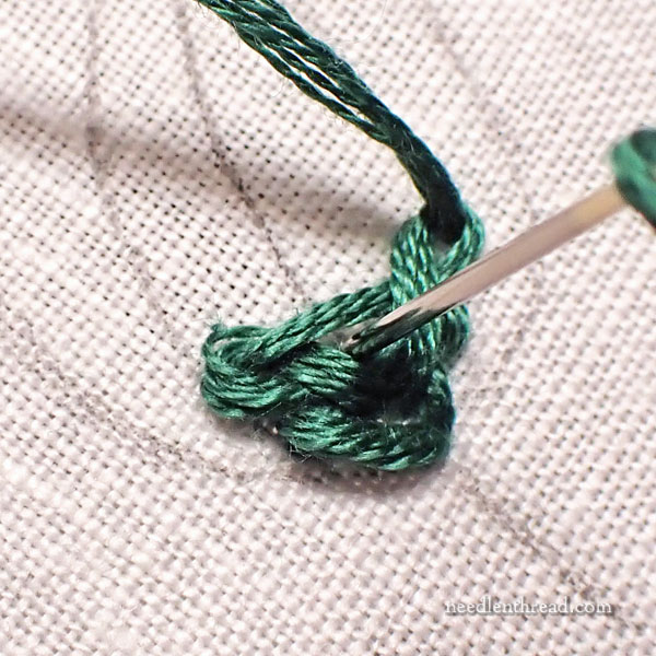 Spanish Knotted Feather Stitch Leaf Filling - Tutorial