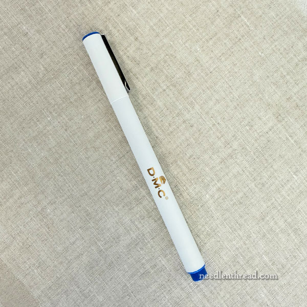 Stylo de transfert de broderie à pointe fine DMC – NeedlenThread.com Stylo de transfert de broderie à pointe fine DMC – NeedlenThread.com