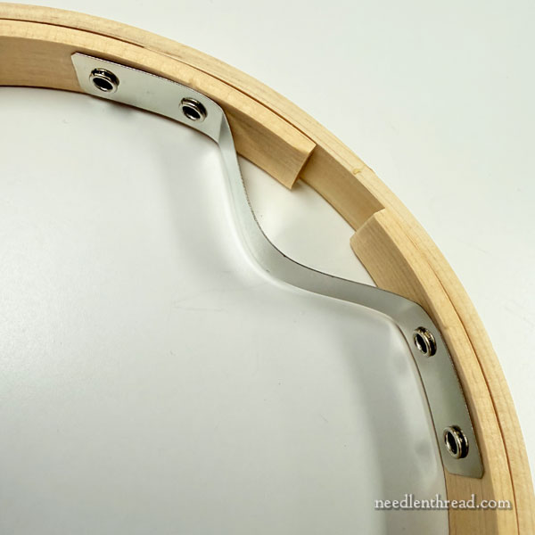 Cosmo embroidery hoop - don't waste your money!