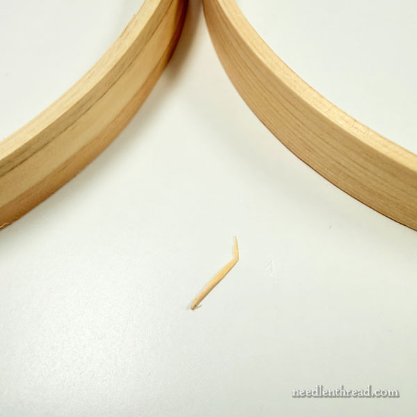 Cosmo embroidery hoop - don't waste your money!