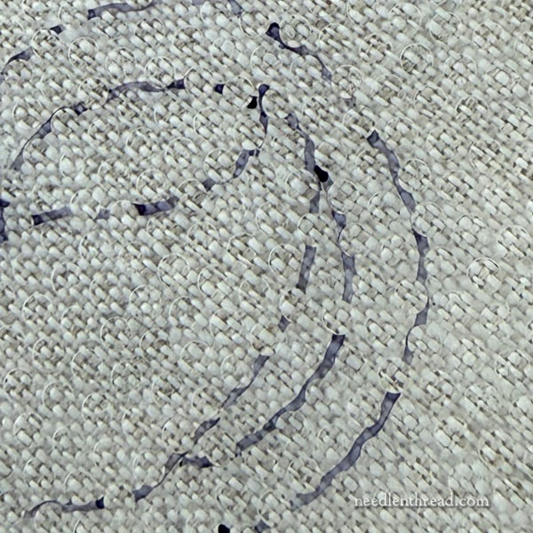 Clover Mesh Transfer Canvas